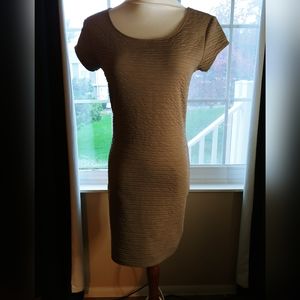 Forever 21 women's tan small form fitting dress